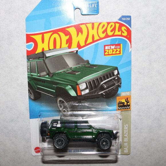 Hot Wheels lot of 12 Trucks variety of series all NIP - Picture 9 of 14